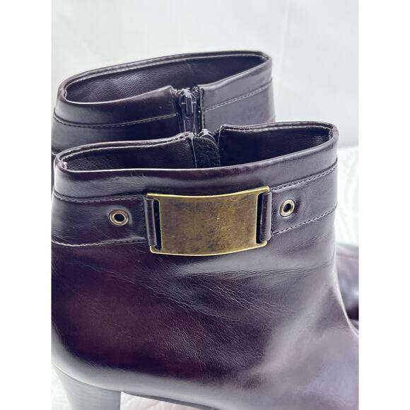 Franco Sarto Women's Brown Faux Leather Side Zip Boot Heels - Size 10 - Picture 9 of 12